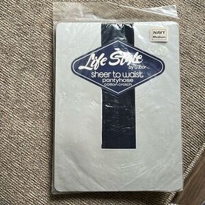 New Vintage Deadstock Life Style by Gibor Sheer to Waist Pantyhose Navy Size M